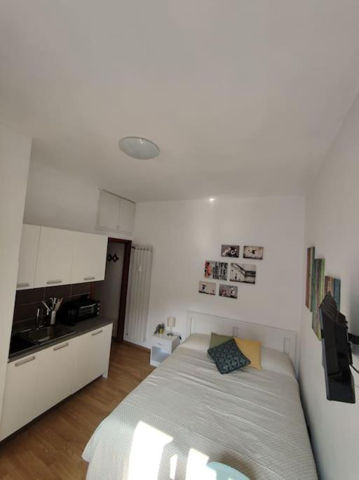 Monolocale New: Torino Centro Apartment Exterior photo